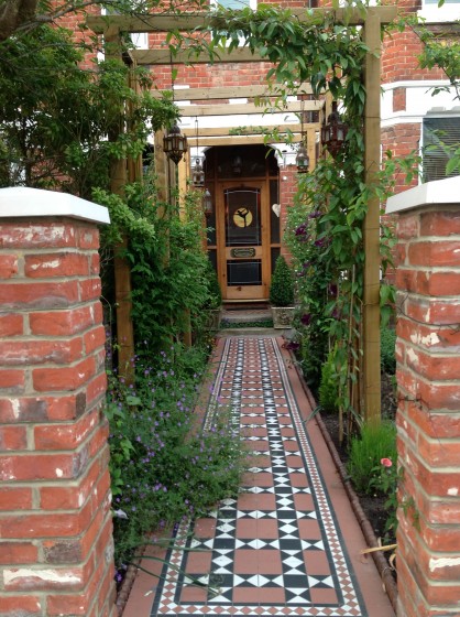 Cathedral Victorian Porcelain Red Tile Floor Tile 93x93mm